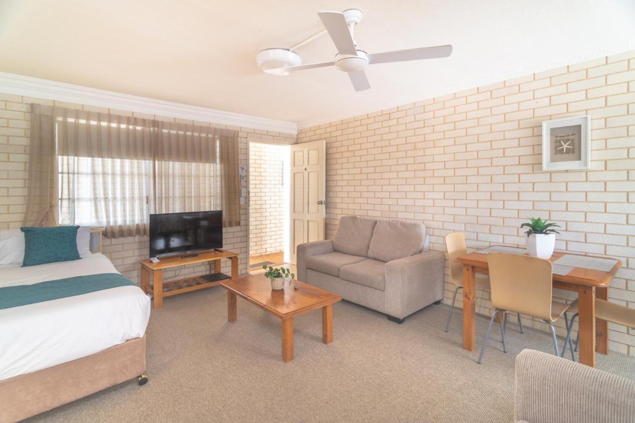Santa Fe Motel And Holiday Units Lennox Head Exterior foto