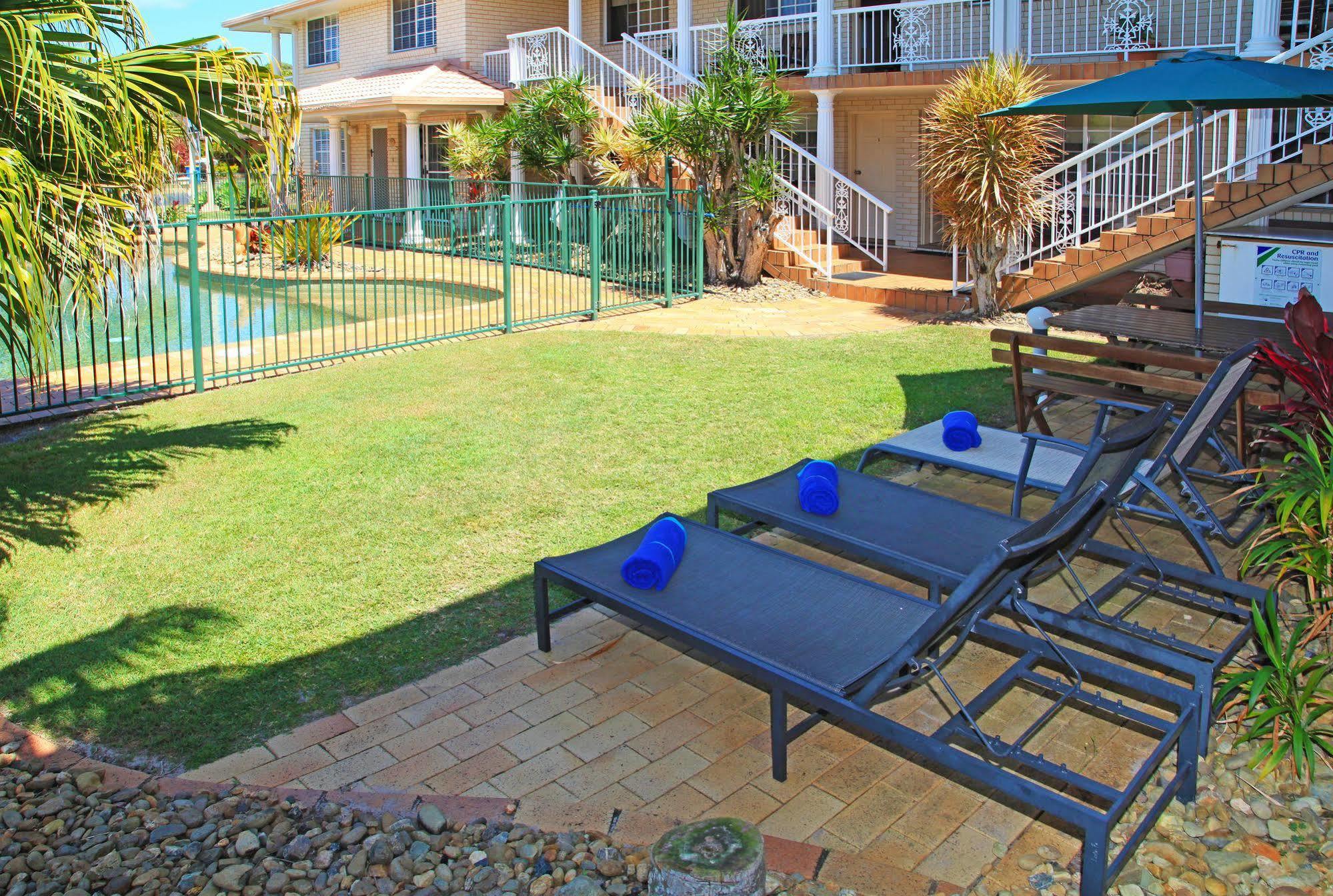 Santa Fe Motel And Holiday Units Lennox Head Exterior foto